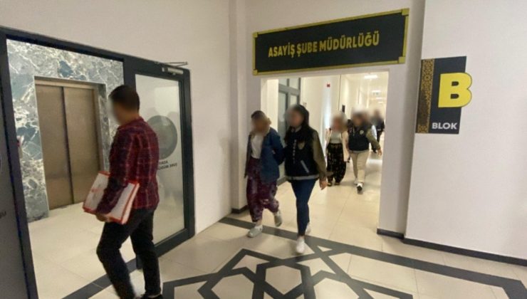 Kocaeli'de evlere dadanan hırsızlar yakalandı