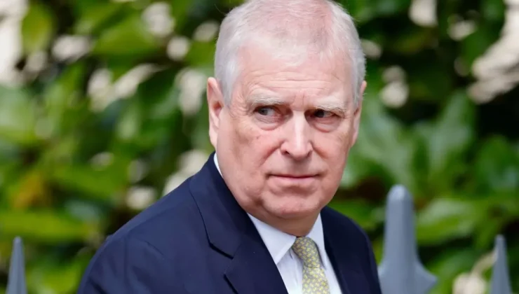 Prens Andrew, taciz iddialarının ardından kraliyet unvanlarından vazgeçti