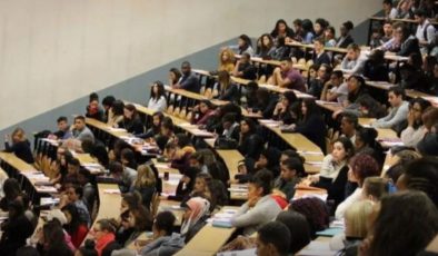 YÖK Başkanı açıkladı: Üç yıllık üniversiteler geliyor